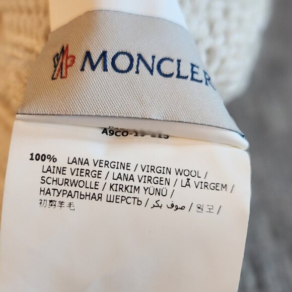 Moncler Berretto 100% Virgin Wool Knit Beanie w/ PomPom - Picture 13 of 14